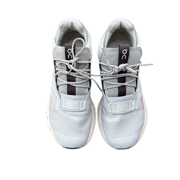 On RUNNING on cloud Cloudnova Sneakers shell womens size 10 - Picture 3 of 10